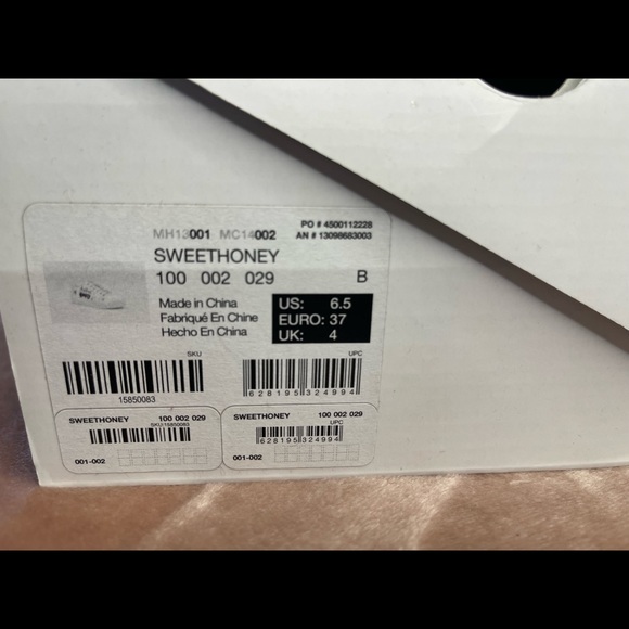 ALDO “SWEETHONEY” WOMEN SNEAKERS White 6.5 - Picture 2 of 5